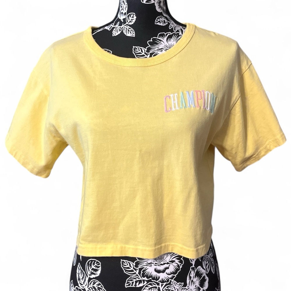 Champion Cropped Embroidered Logo Boxy Tee